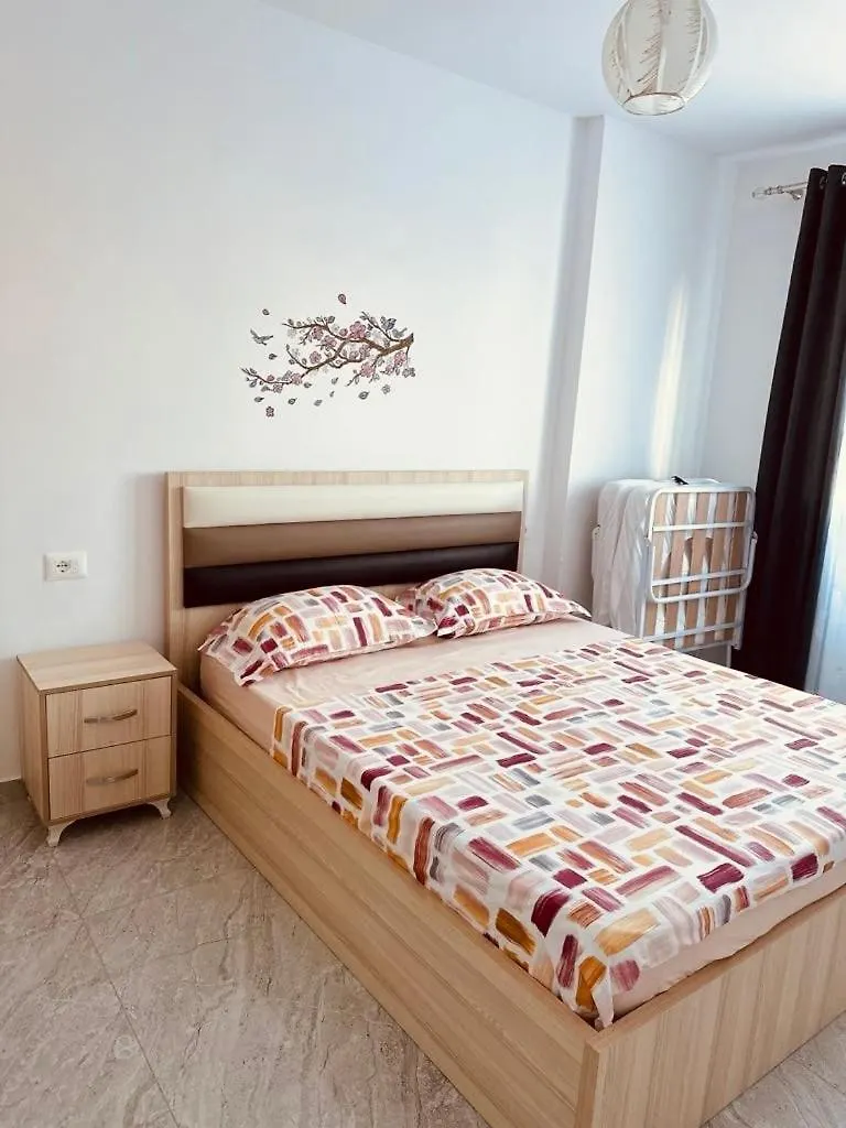 Jimmys Apartment Lezhe